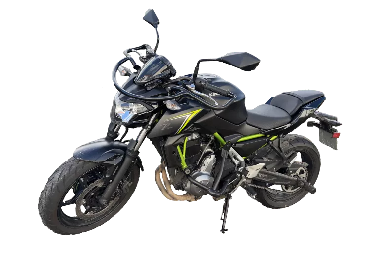 Kawasaki z 650 für A2 der Fahrschule Küchler